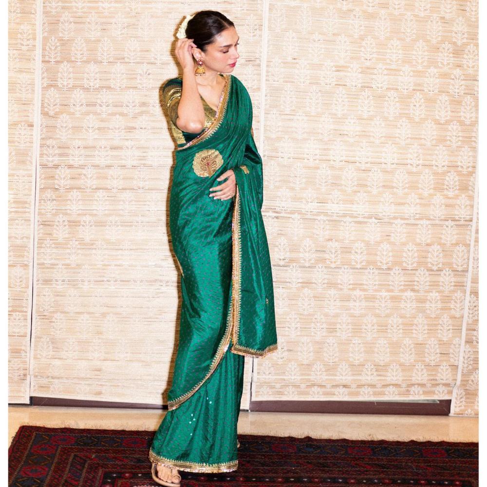 aditi-rao-hydari-cute-photos